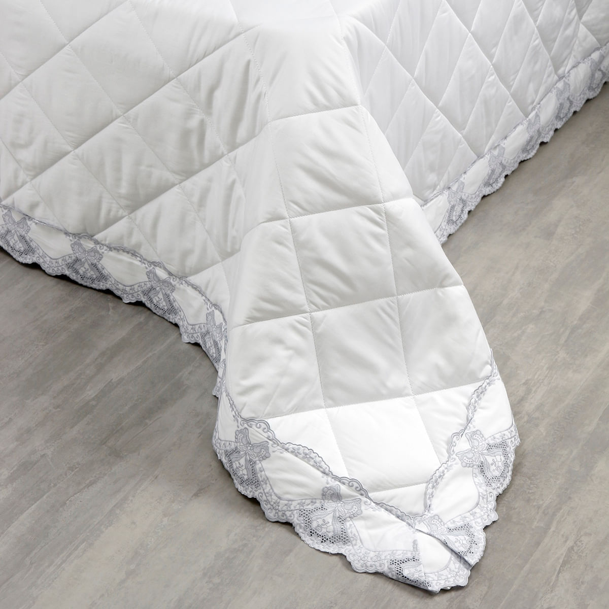 01070234_3763_2-EDREDOM-BELLE-320-FIOS