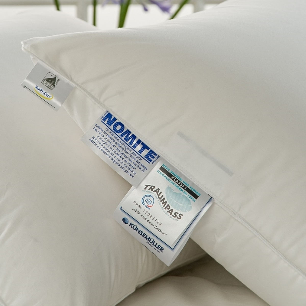 01180040_015_2-TRAVESSEIRO-KUNSEMULLER-CLASSE-A-100--PLUMA