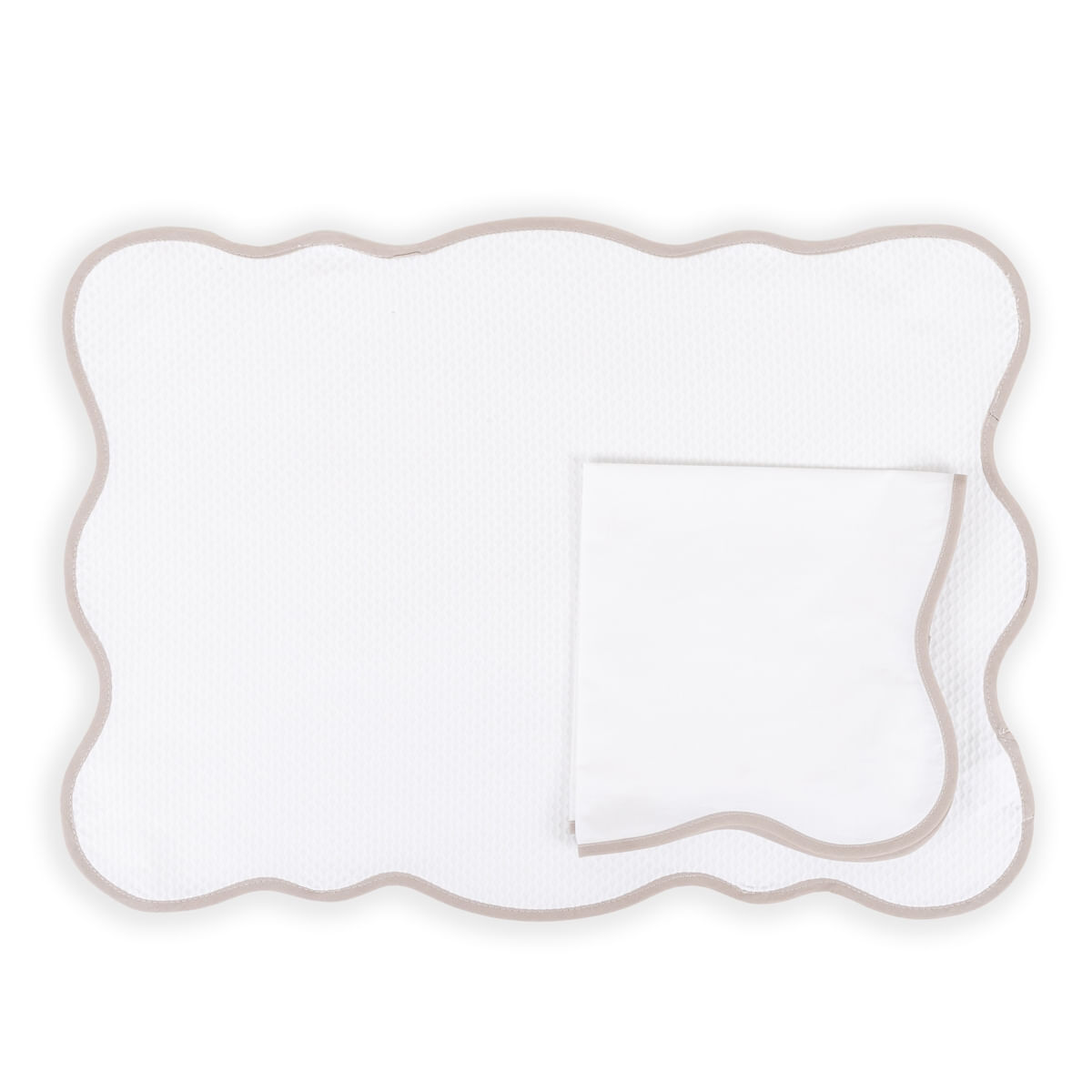 02060056_1118_1-LUGAR-AMERICANO-MADELEINE