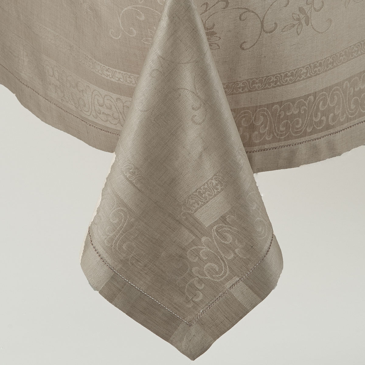 02111128_1501_1-TOALHA-DE-MESA-WHITE-NIGHTS