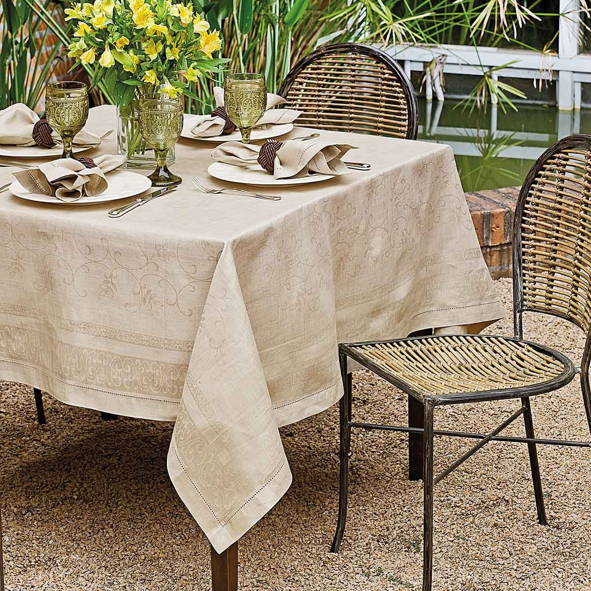 02111128_1501_2-TOALHA-DE-MESA-WHITE-NIGHTS