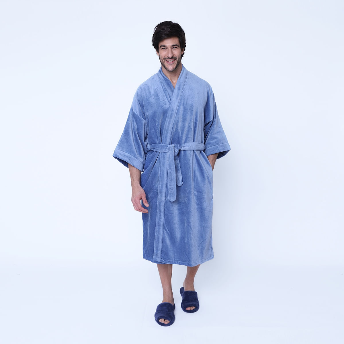 03070001_004_1-ROUPAO-VELUDO