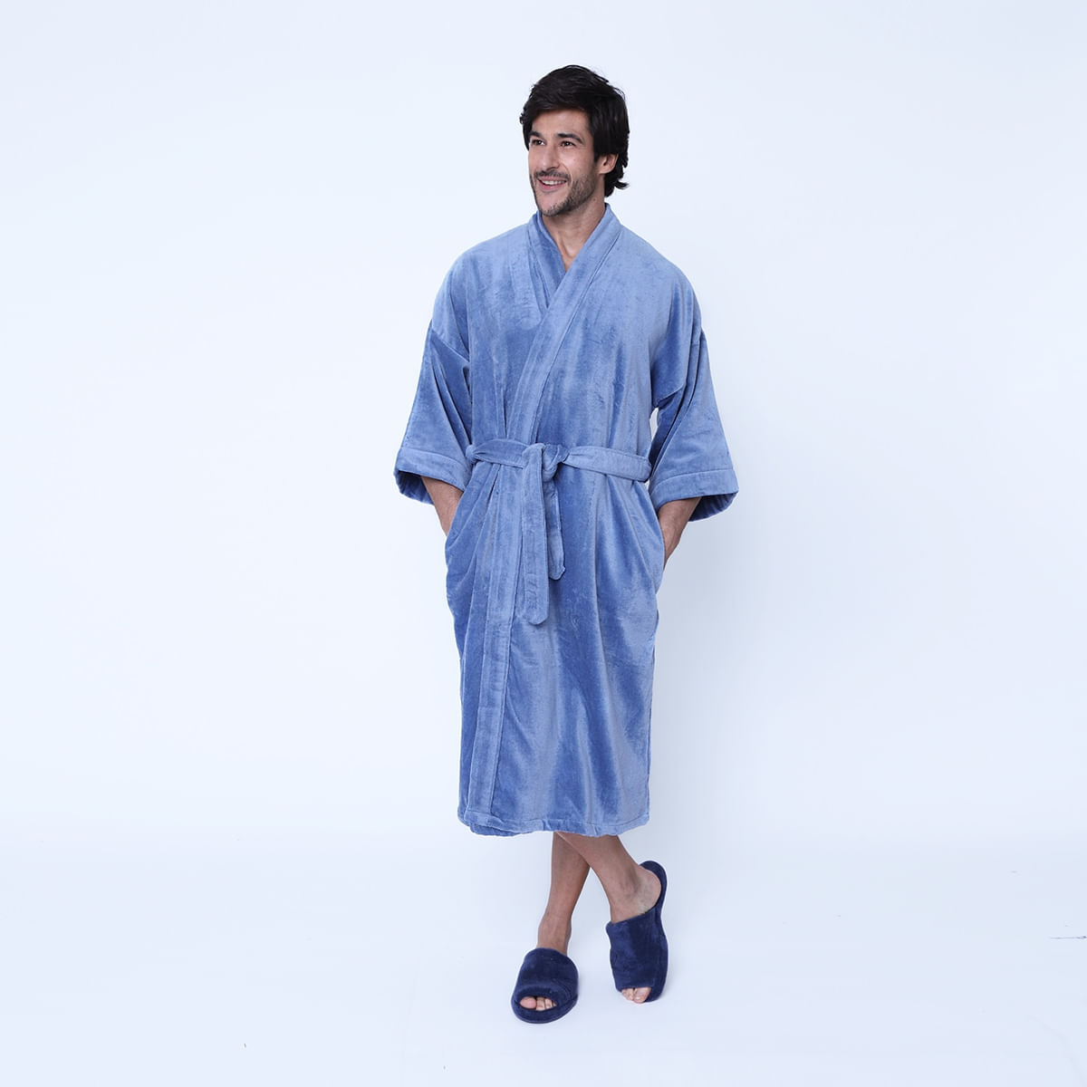 03070001_004_2-ROUPAO-VELUDO