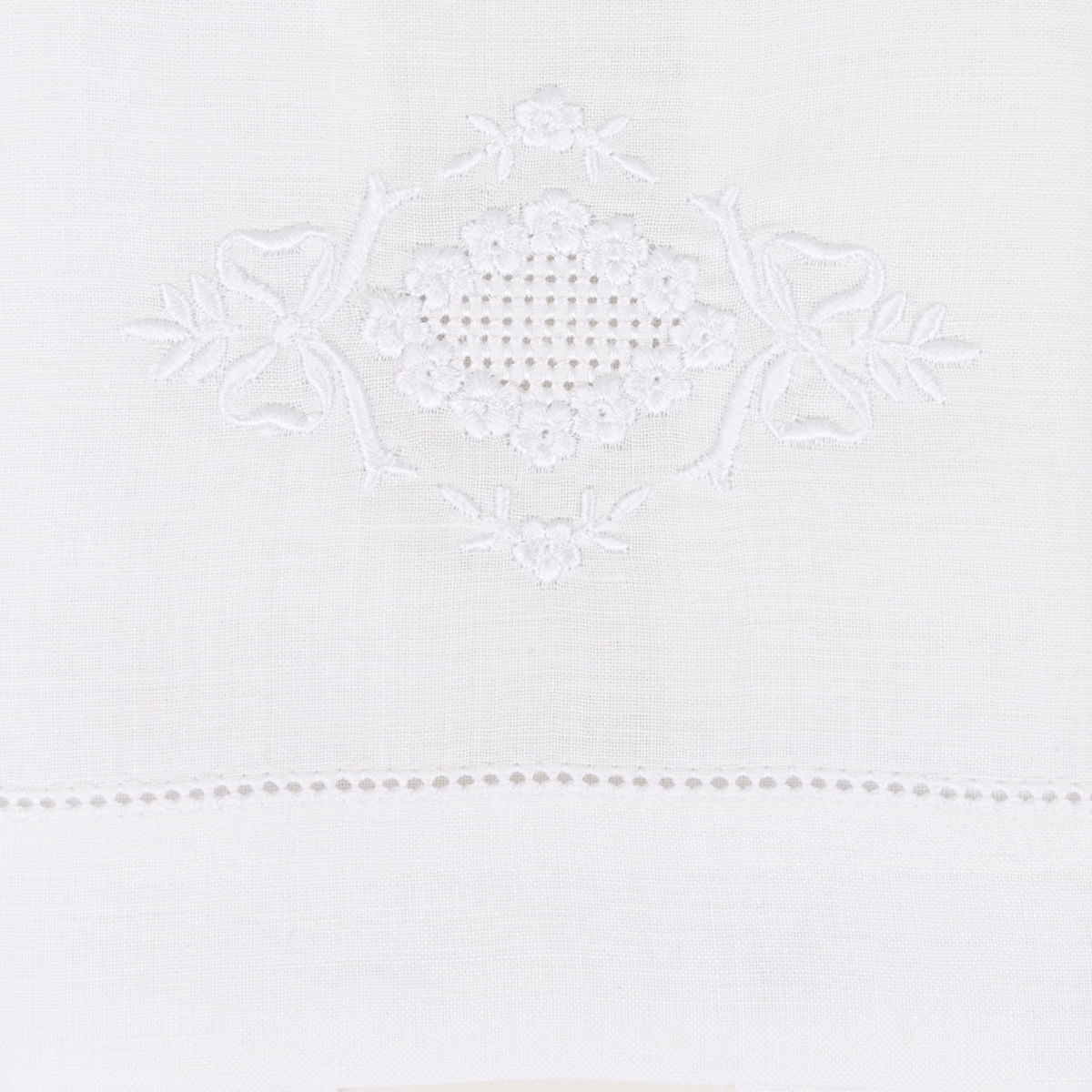 03110068_015_2-TOALHA-DE-LAVABO-MIOSOTIS