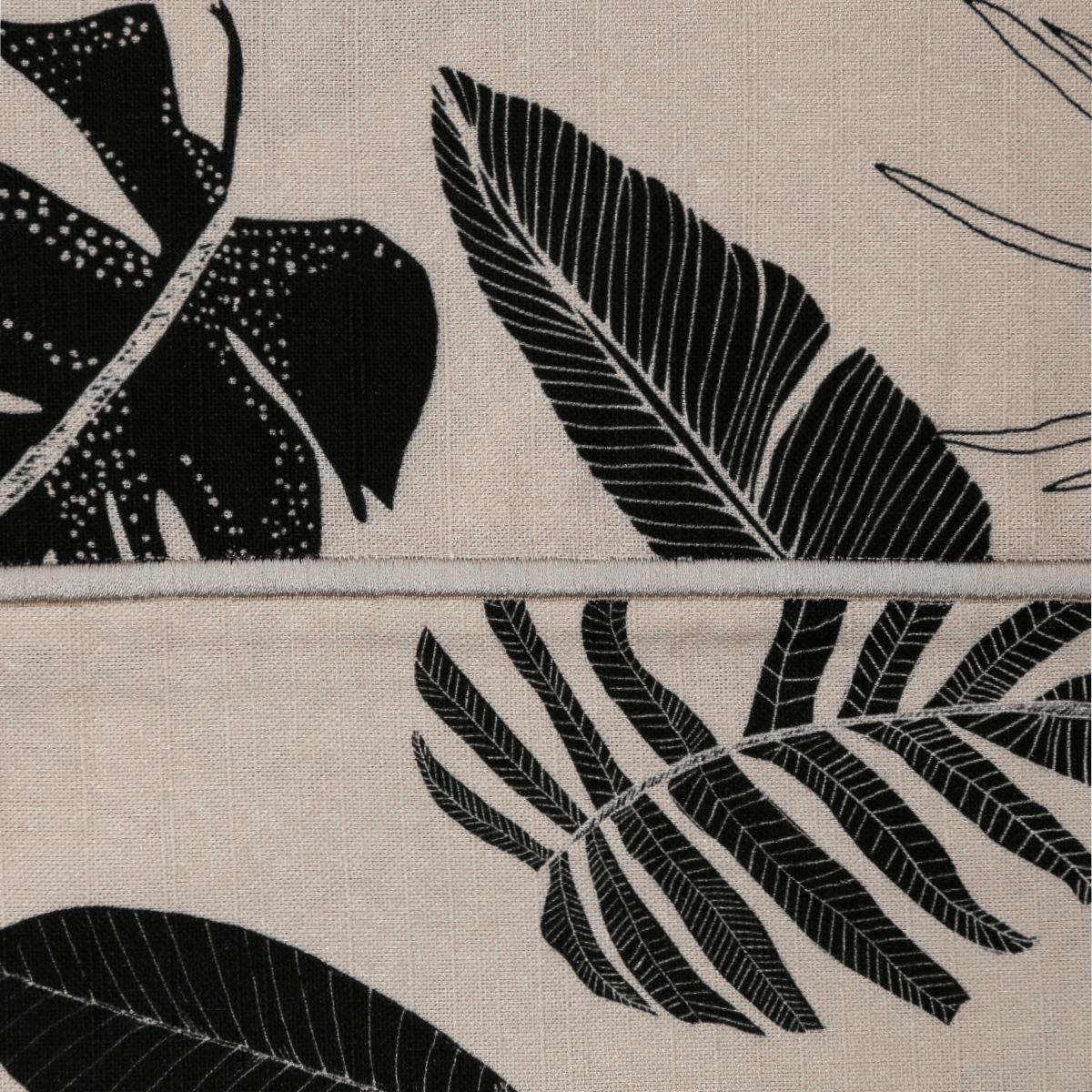 02111450_4499_2-TOALHA-DE-MESA-PALMS-160X220