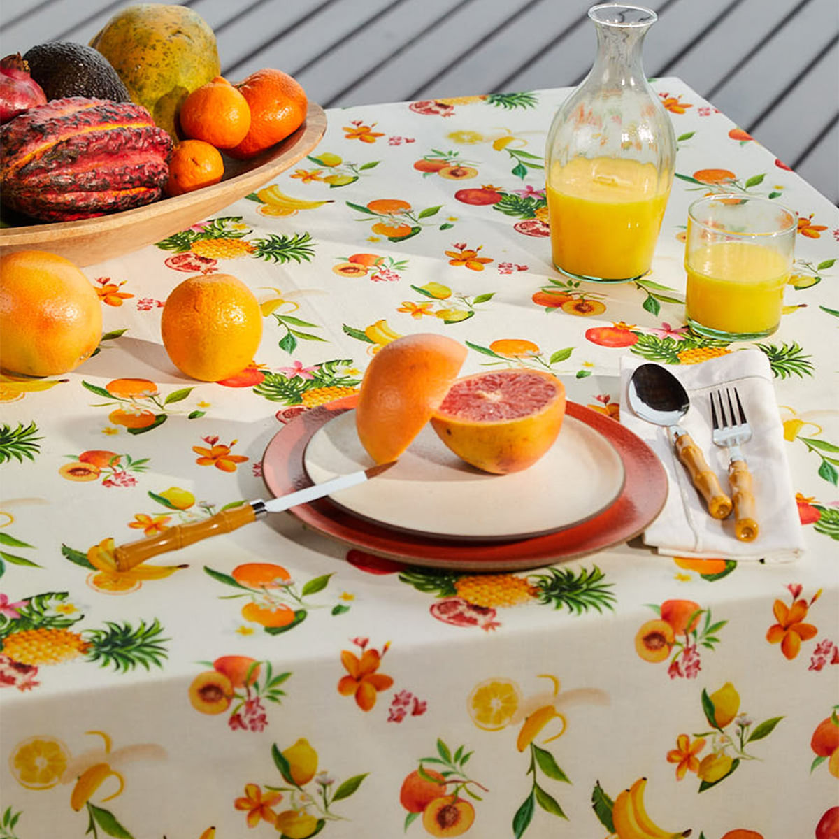 TOALHA-DE-MESA-BREAKFAST-BRANCO-AMARELO