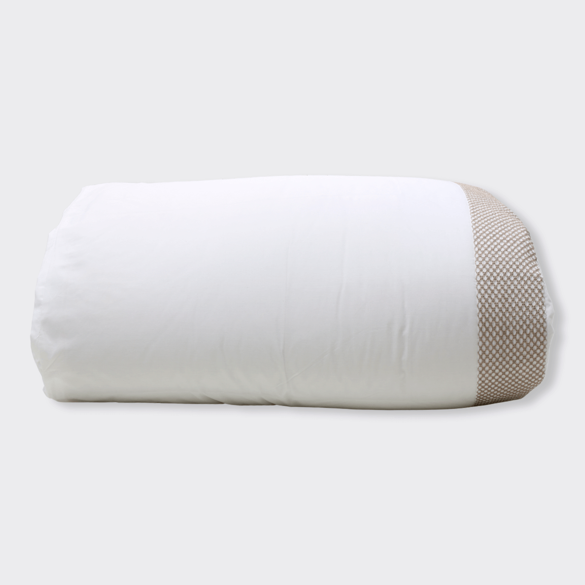 CAPA-DE-EDREDOM-BRANCO-CAQUI-