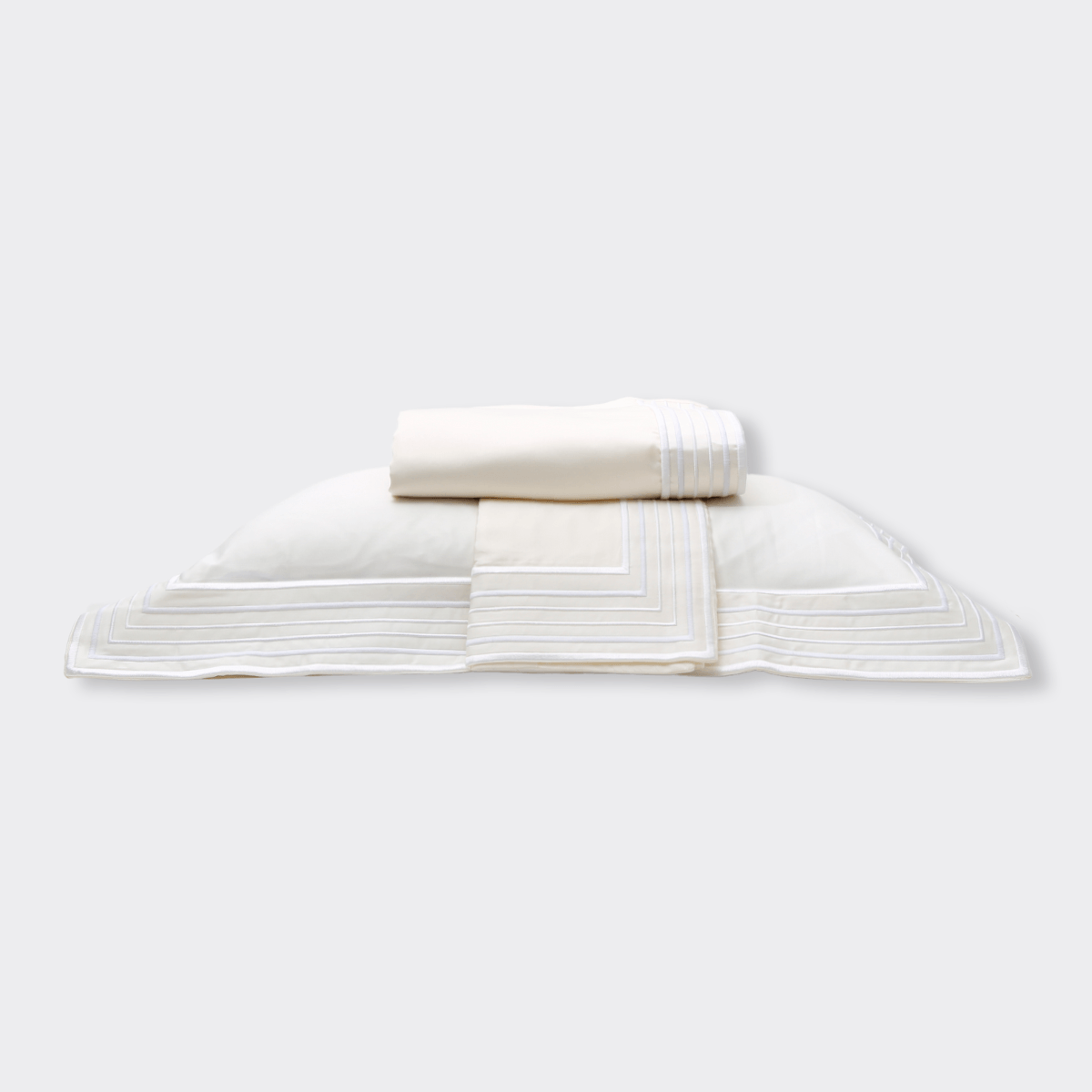 01.07.0278_2899_CAPA-EDREDOM-AVENUE-600-FIOS-_MARFIMBRANCO--1--