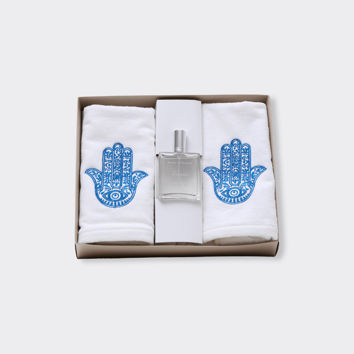 03.04.0186_KIT-LAVABO-C--HOME-SPRAY--MAO-DE-FATIMA_BRANCO---AZUL