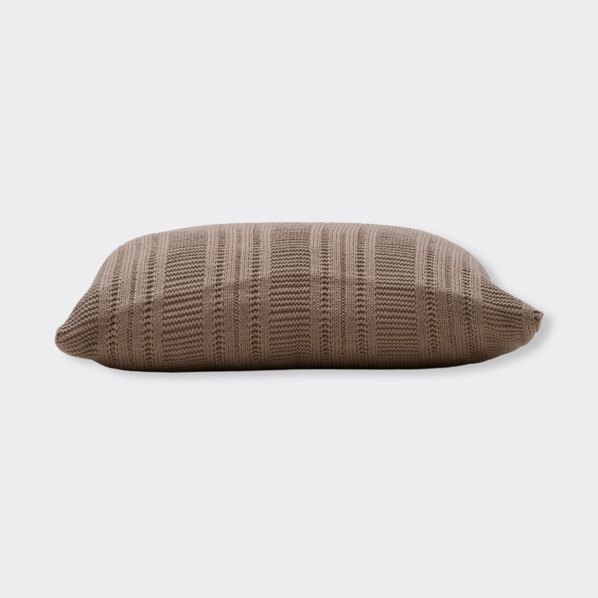 01.01.0470_1067_CAPA-DE-ALMOFADA-TRICOT-CANELADA_AREIA