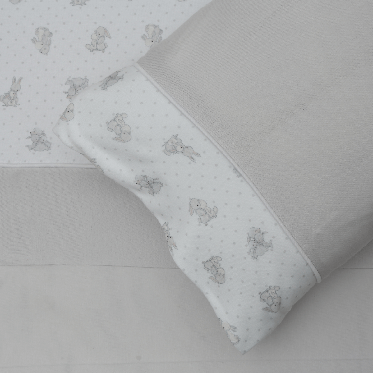 07030133-JOGO-DE-LENCOL-DE-MALHA-BUNNY-CINZA-CINZA--1--