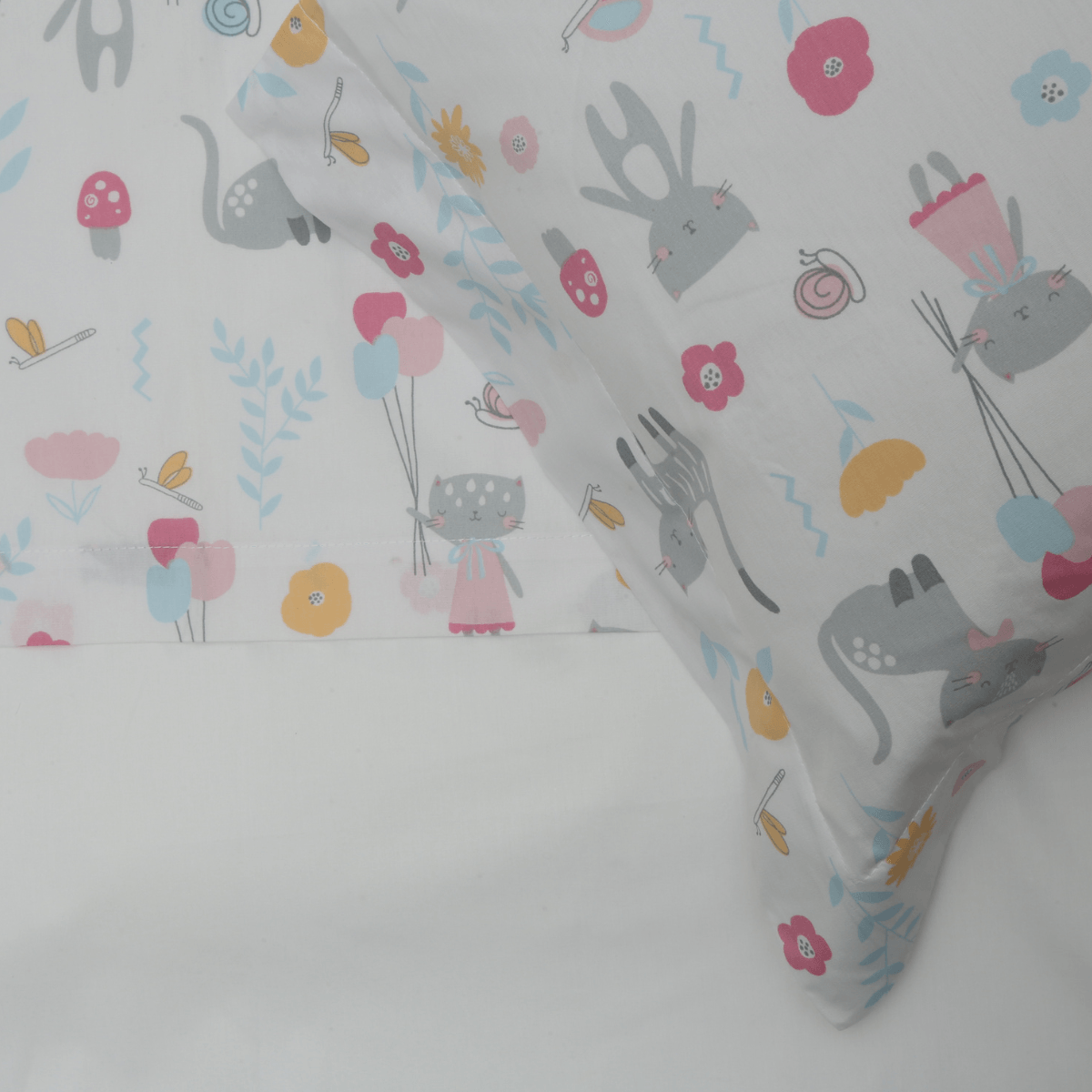 07030209-JOGO-DE-LENCOL-GATINHO-BRANCO-CINZA--1--