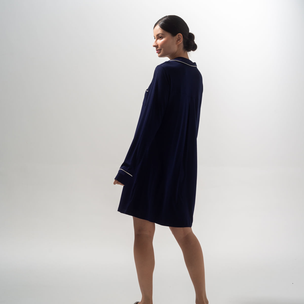 06-01-002-Camisola-Laila-Marinho-