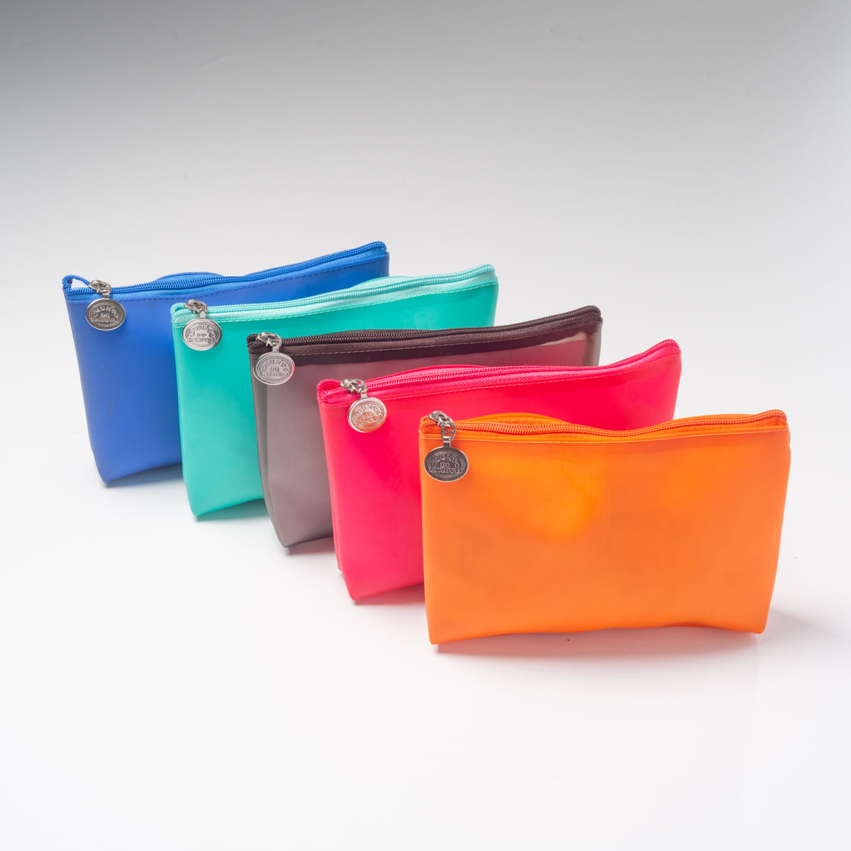 05060048_1219_1-NECESSAIRE-SUNNY-G