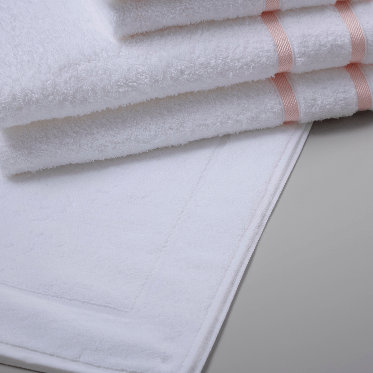 03-02-0098-JOGO-DE-BANHO-LIGNES-BRANCO-ROSA