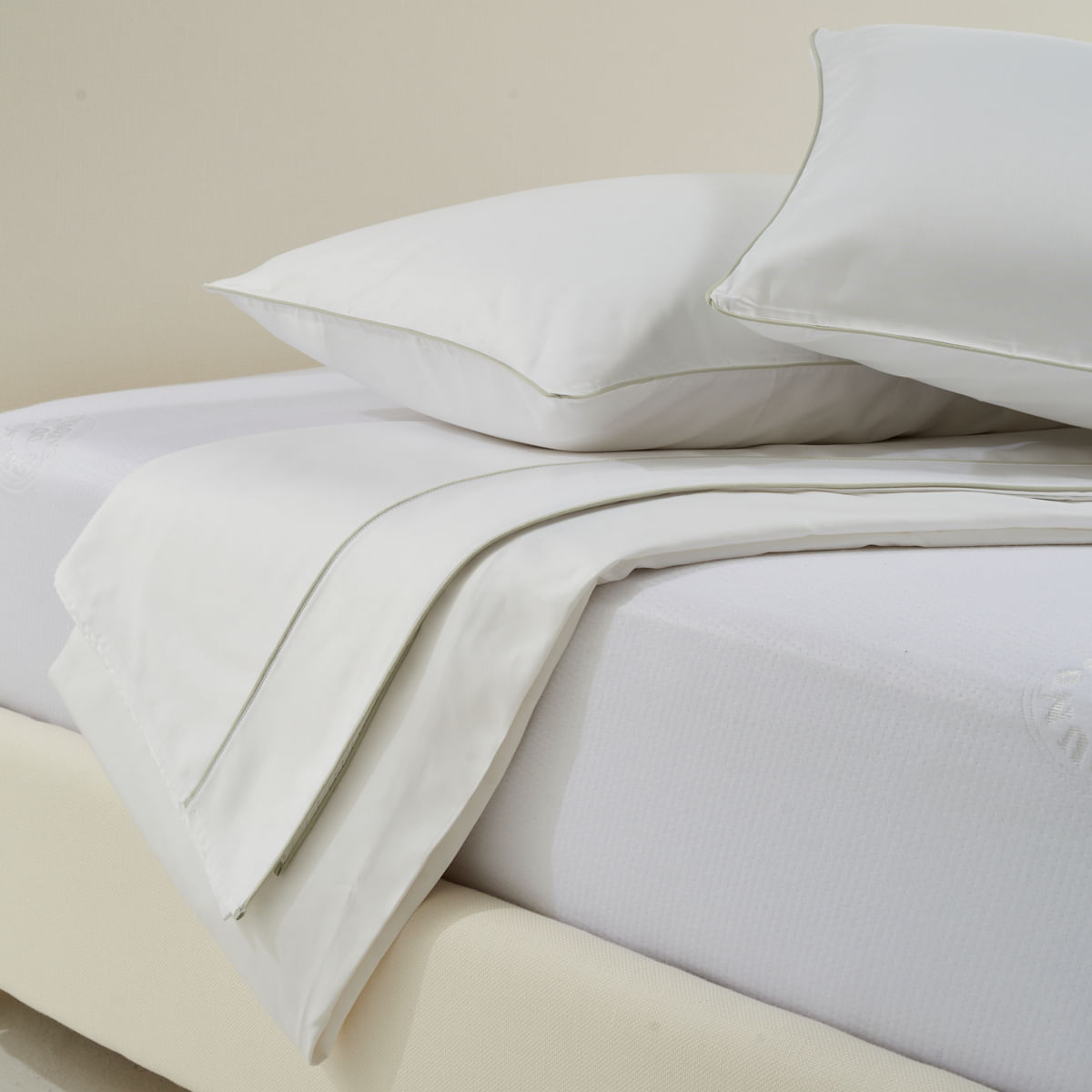 01-10-2383-Jogo-de-Lencol-Valencia-SK-Branco-Verde-