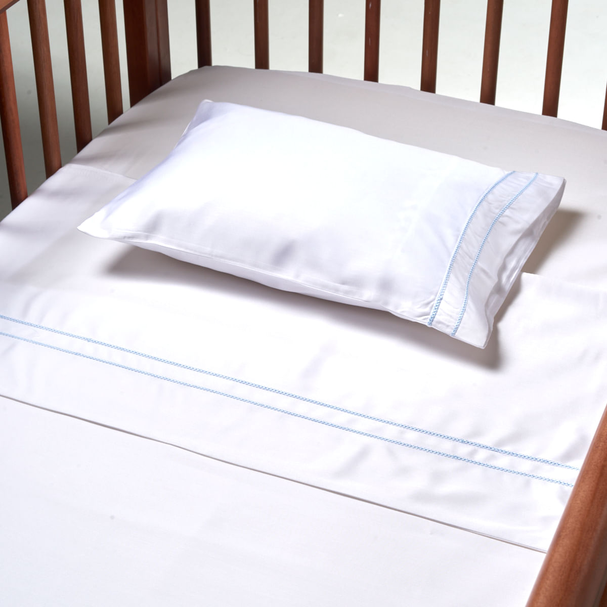 07-03-0297-Jogo-de-Lencol-Sense-Branco-Azul-