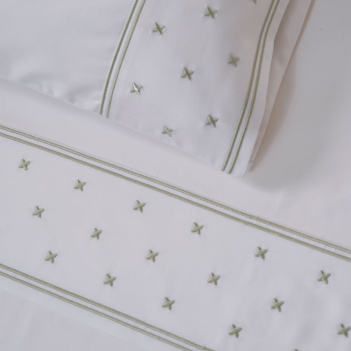 07-03-0305-Jogo-de-Lencol-Bambini-Classico-Branco-Rose-