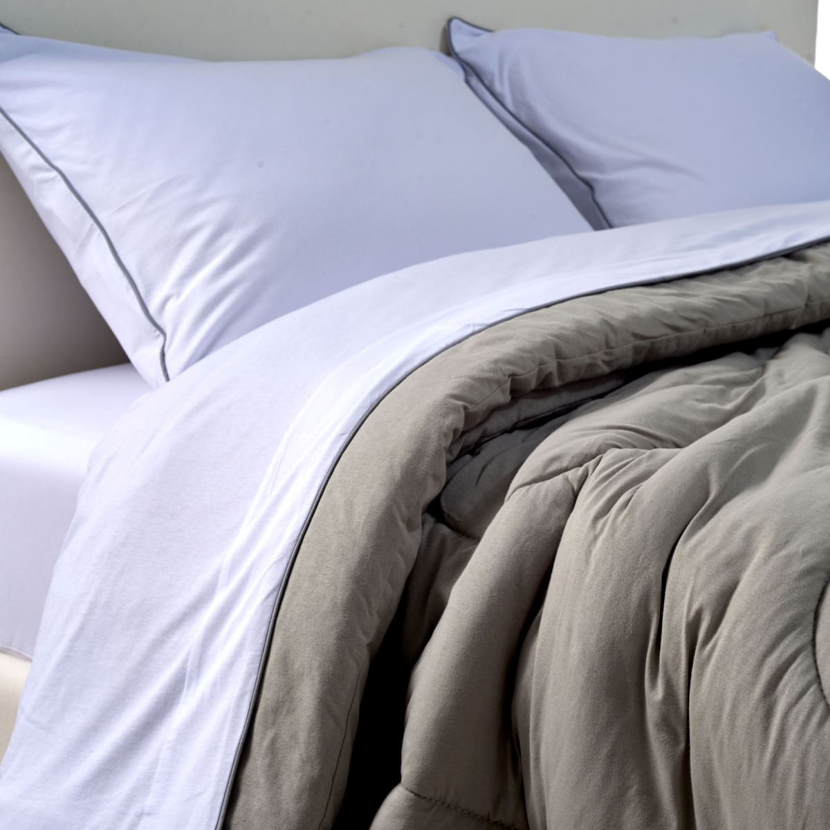 01-10-2379-Jogo-de-Lencol-Essential-Branco-Cinza-