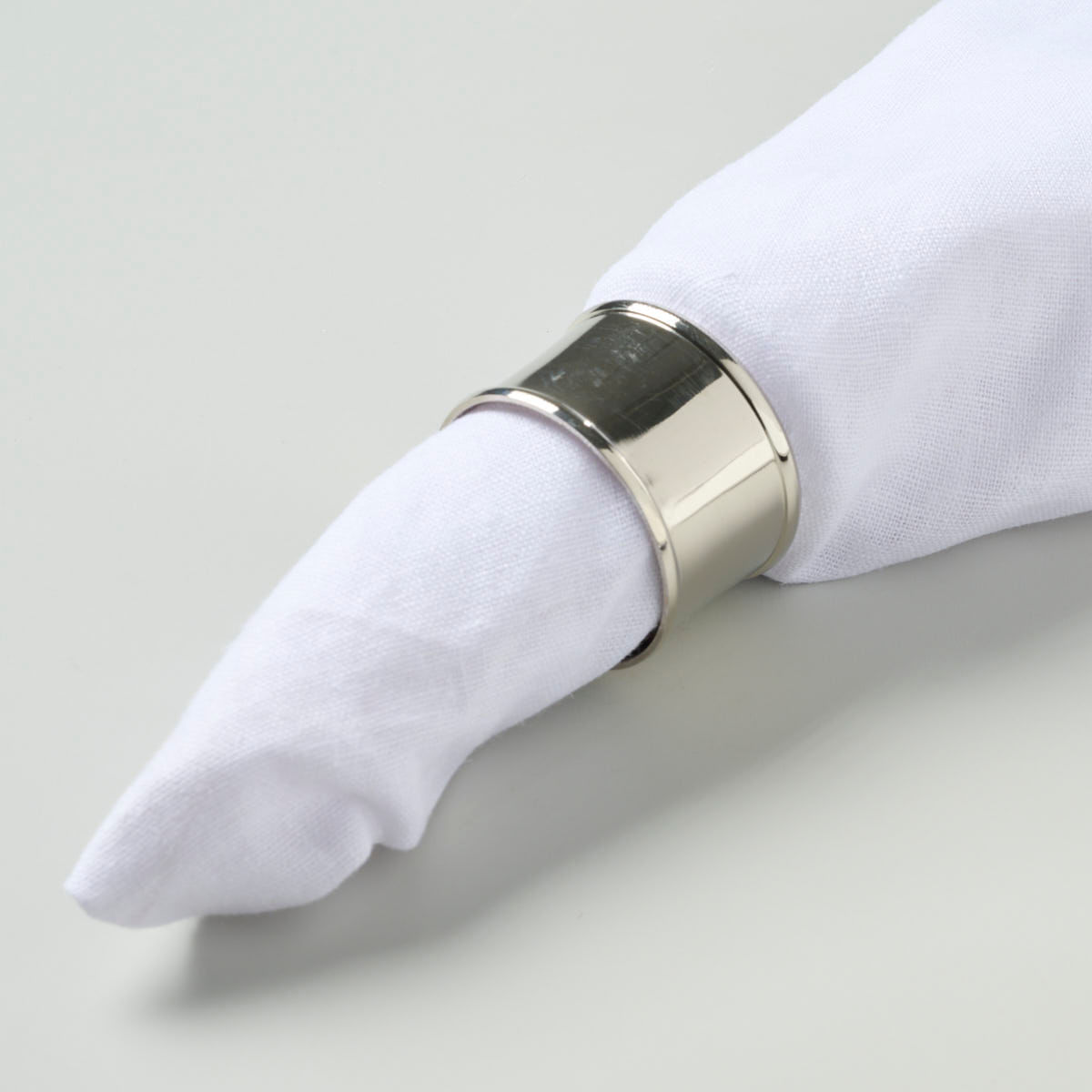 02-04-0044-Porta-Guardanapo-Laura-Prata-