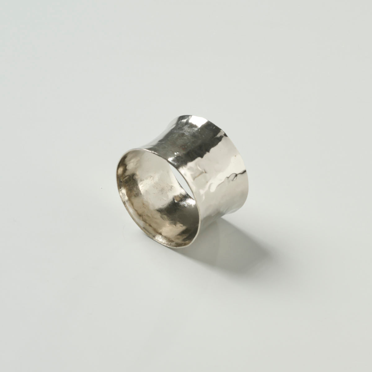 02-04-0056-Porta-Guardanapo-Agatha-Prata-