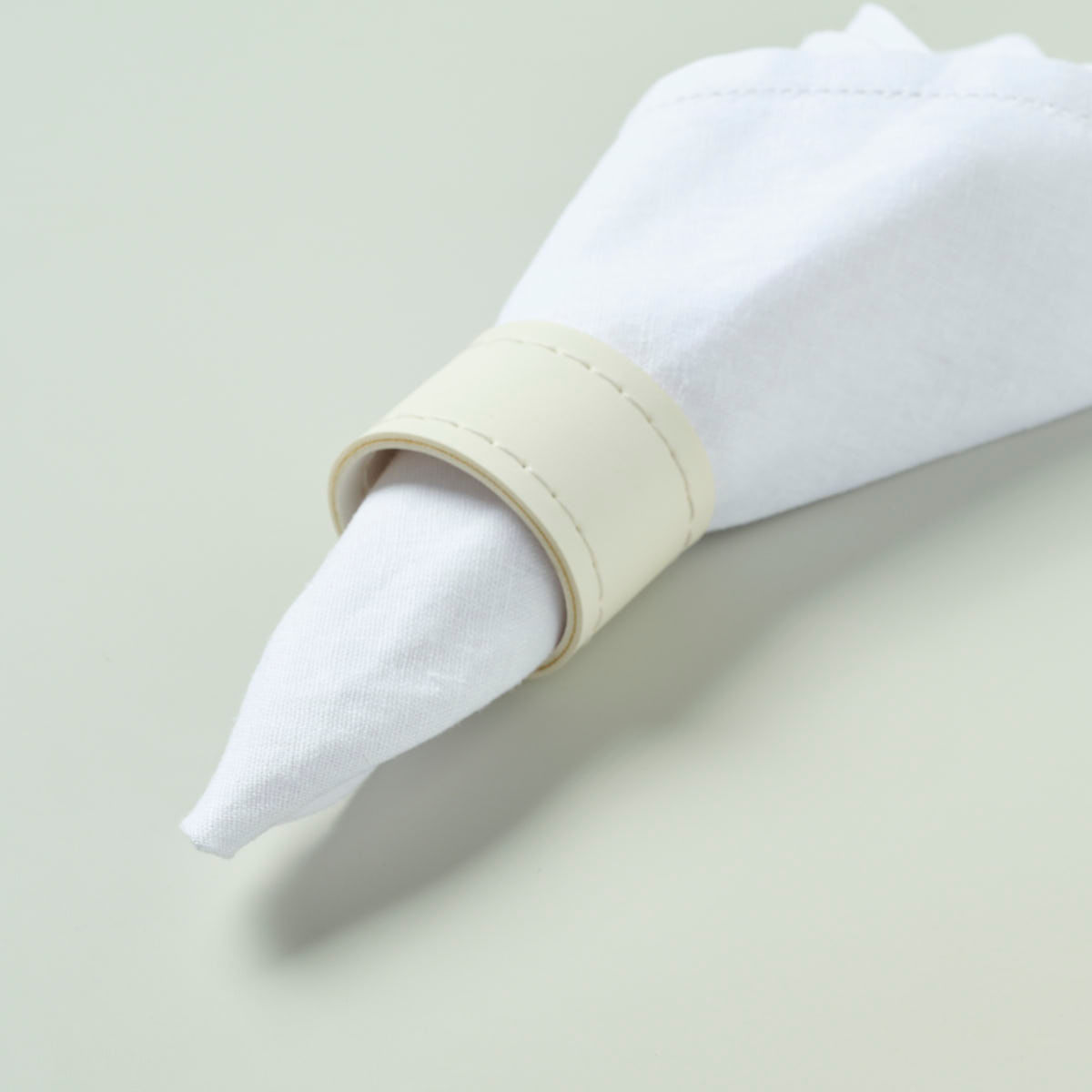 02-05-0102-Porta-Guardanapo--Couro-Branco-