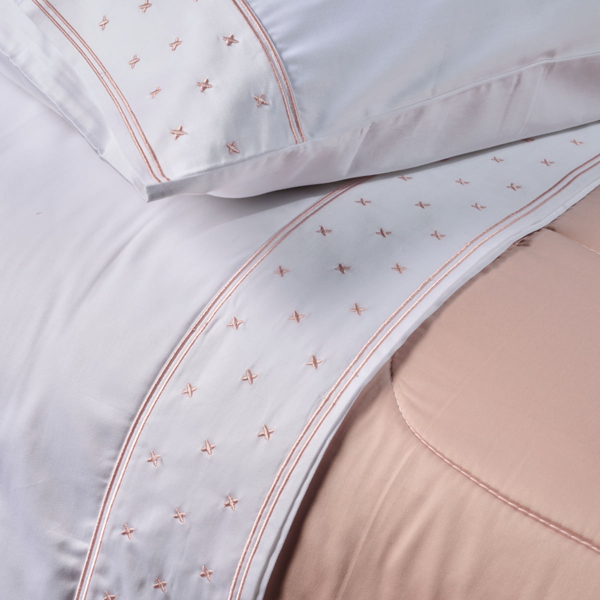 07-03-0307-Jogo-de-lencol-Bambini-Branco-Rosa-