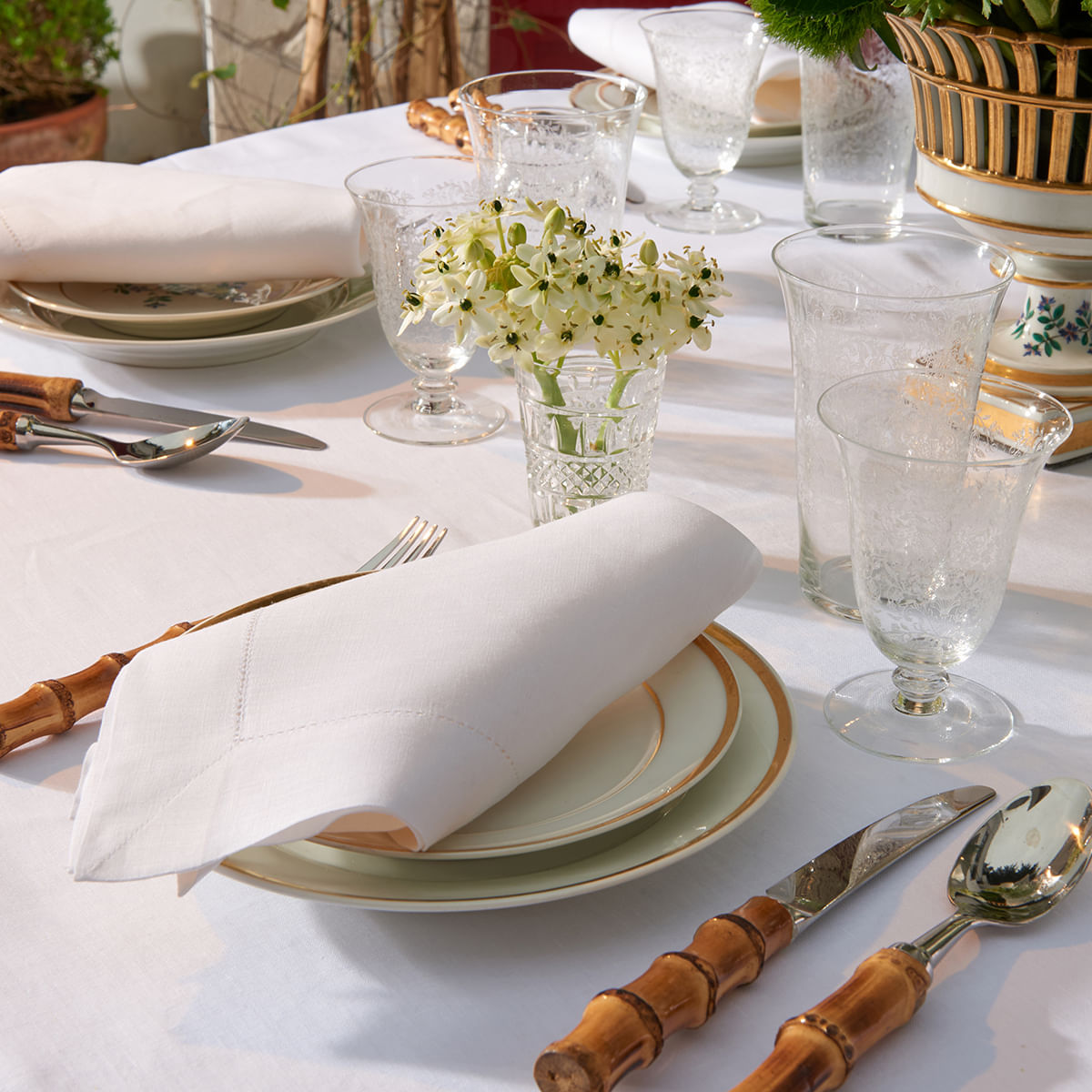 02-05-0039-Guardanapo-Meredith-Ajour-Branco