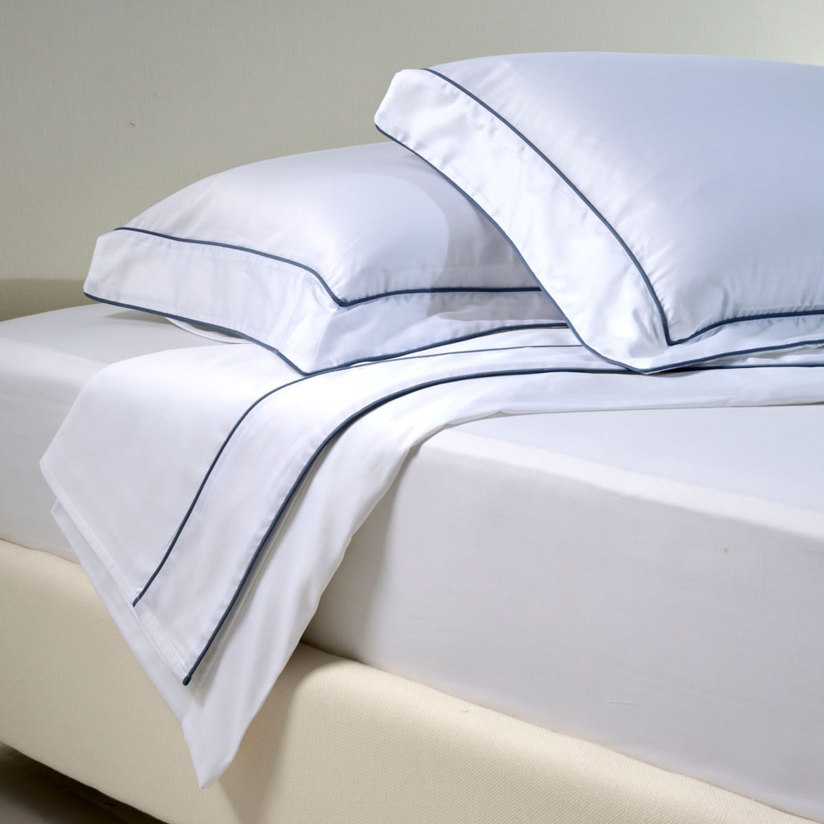 10-01-0402-Jogo-de-Lencol-Madison-Branco-Azul-Jeans-