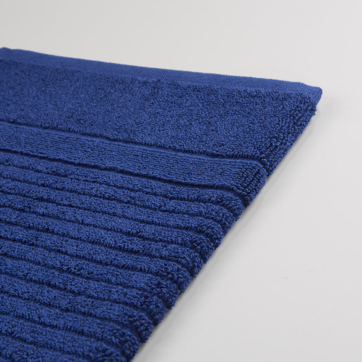 03-06-0055-Piso-Grafiato-Marinho-