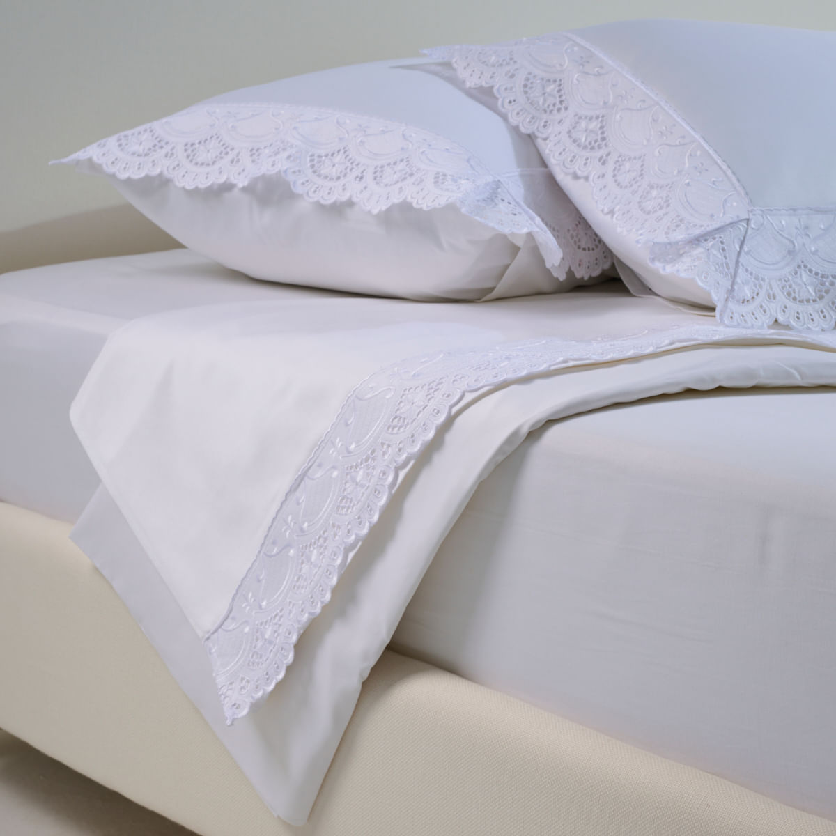 10-01-0222-Jogo-de-LEncol-Brigitte-Branco-Branco-