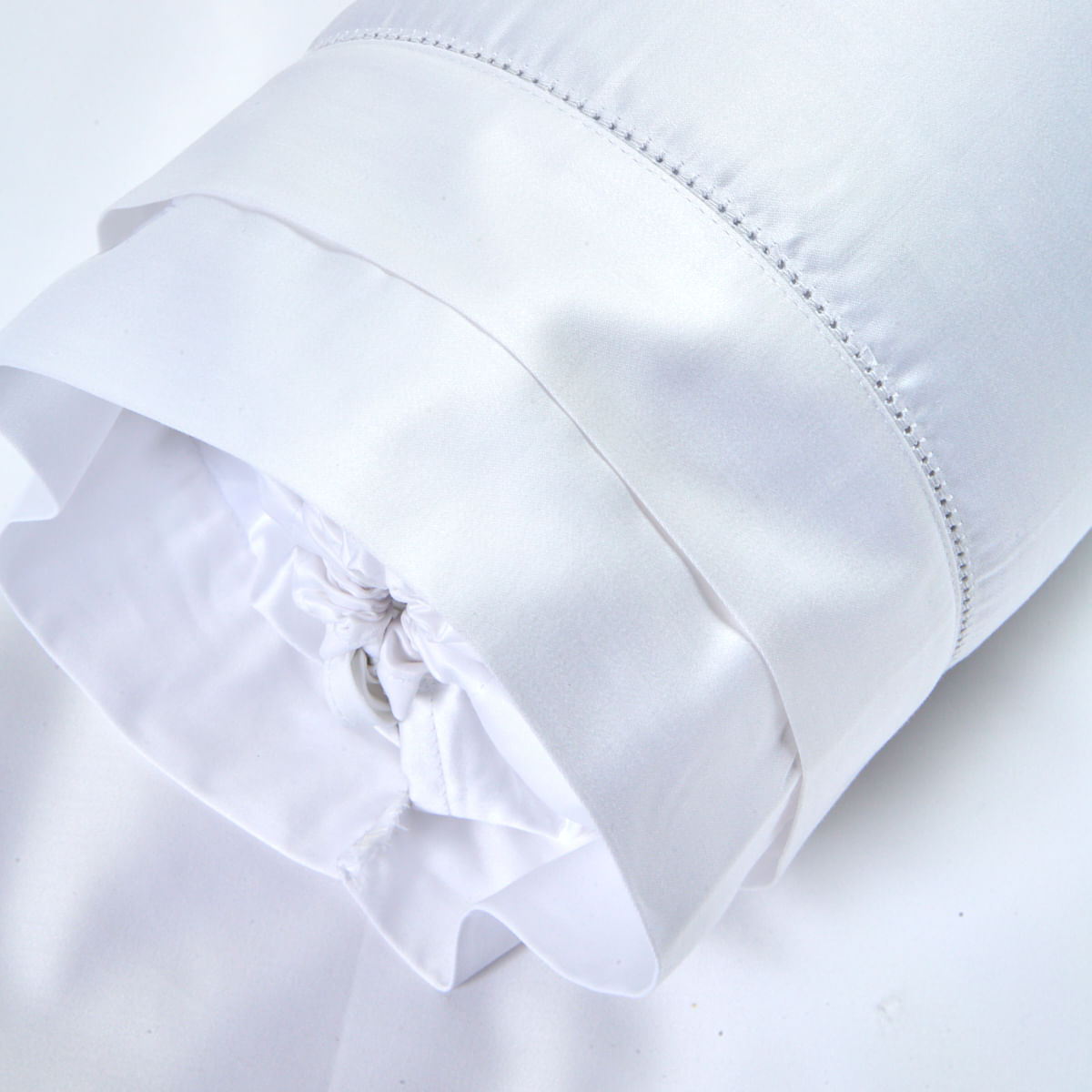 08-01-0361-Capa-de-Rolinho-Mille-Notti-Me-Branco-Branco