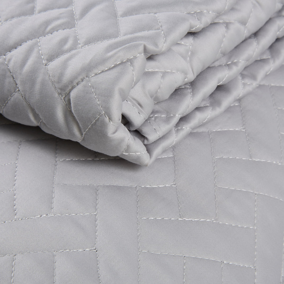 01-05-0636-Colcha-C-Porta-Sleep-Prata