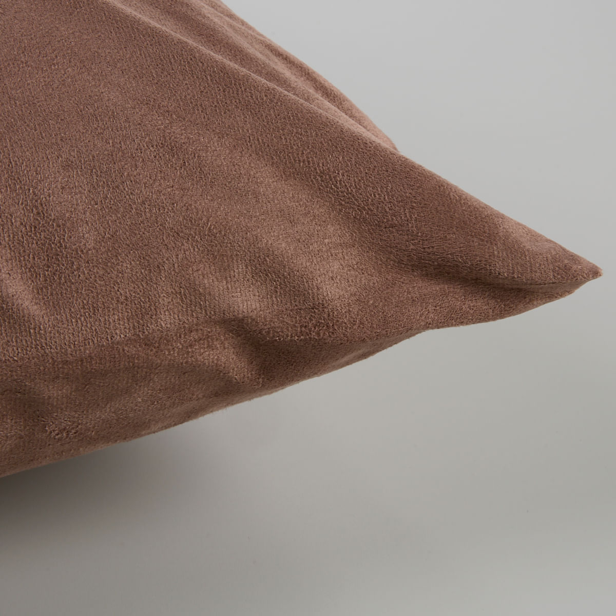 01-16-0145-Porta-Travesseiro-Velluto-Caqui-Escuro-