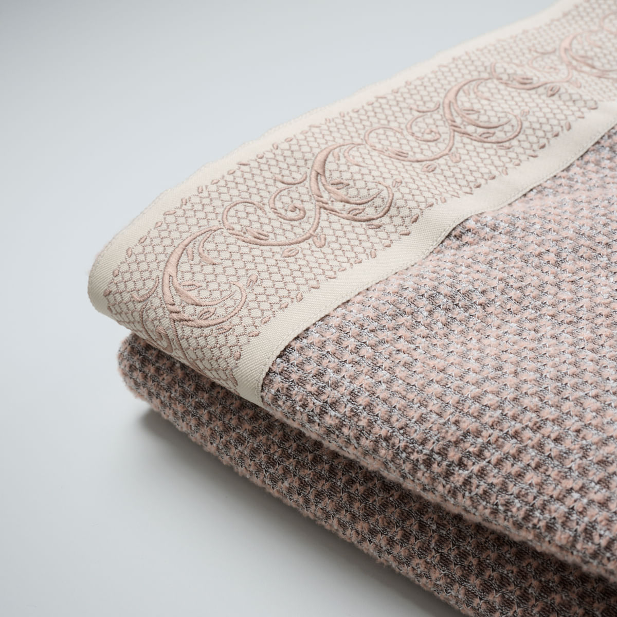 01-14-0097-Manta-Bloom-Rose-