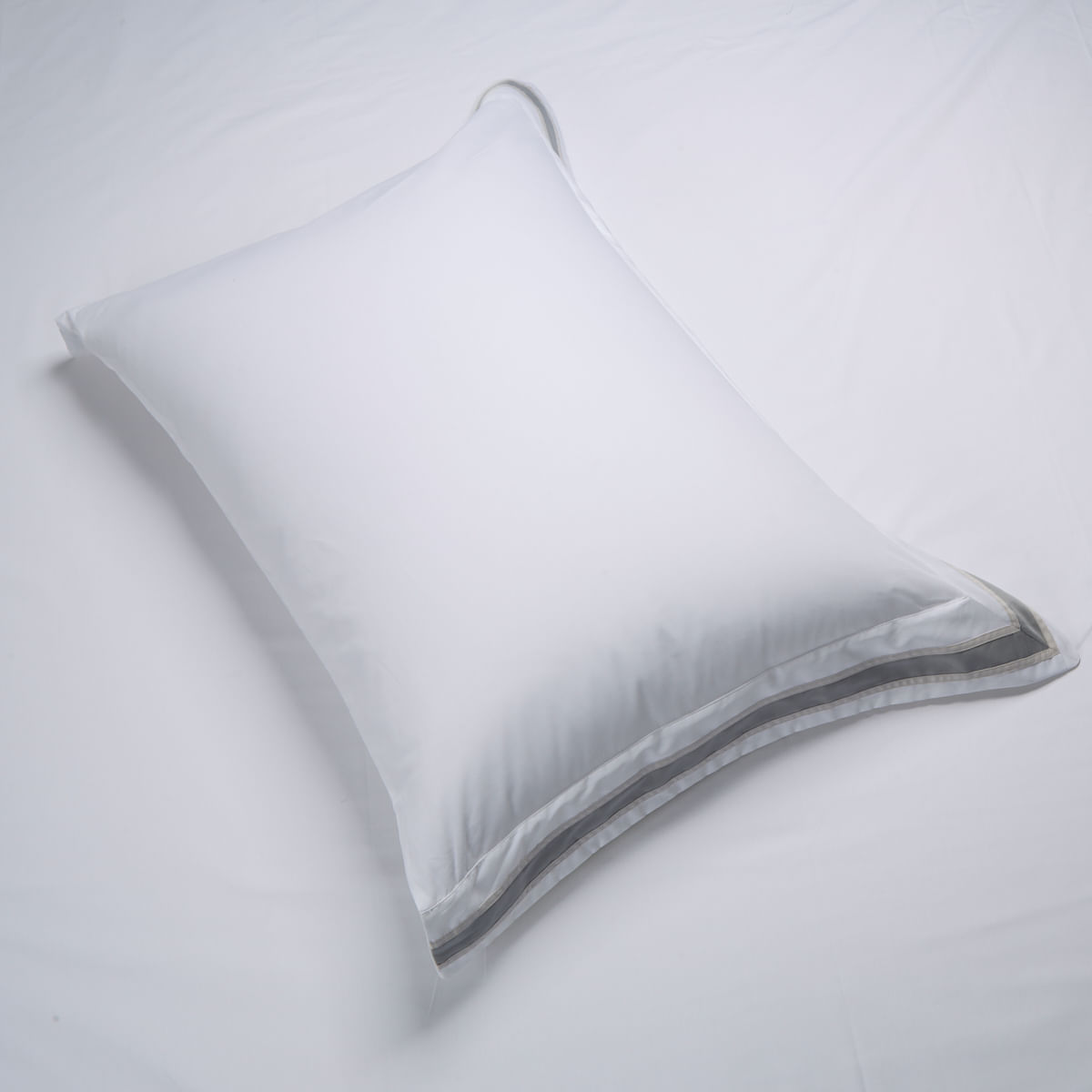 01-09-0695-Fronha-Miscela-Branco-Cinza-