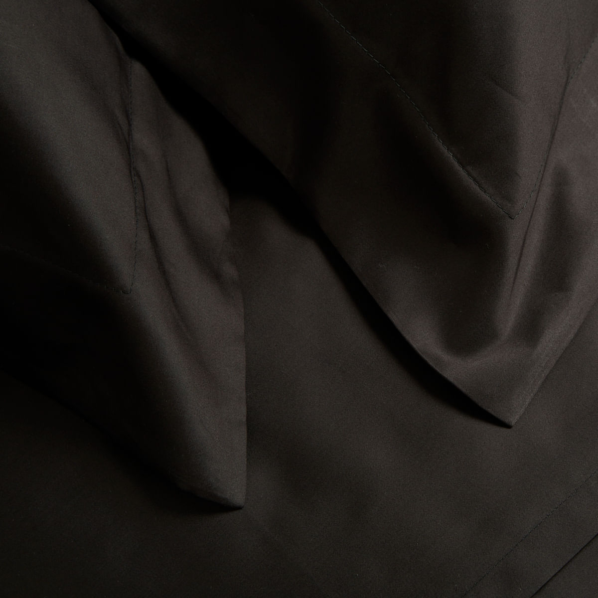 01-10-1814-Jogo-de-Lencol-Toledo-300-fios-Preto-