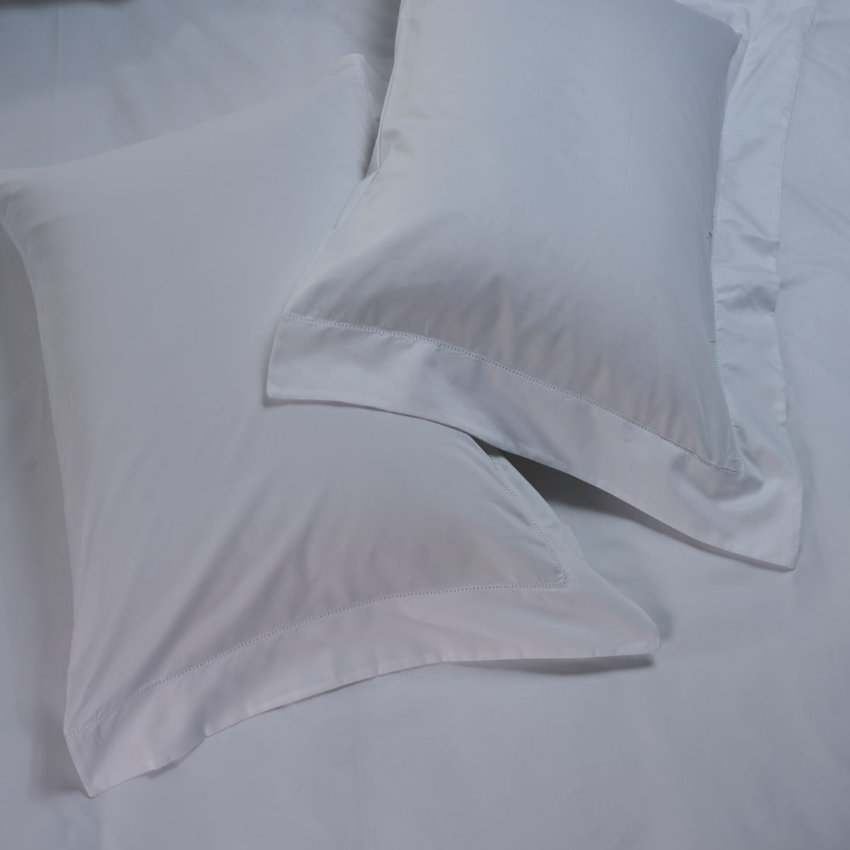 01-02-0053-Capa-de-Edredom-Ajour-320-Fios-Branco-