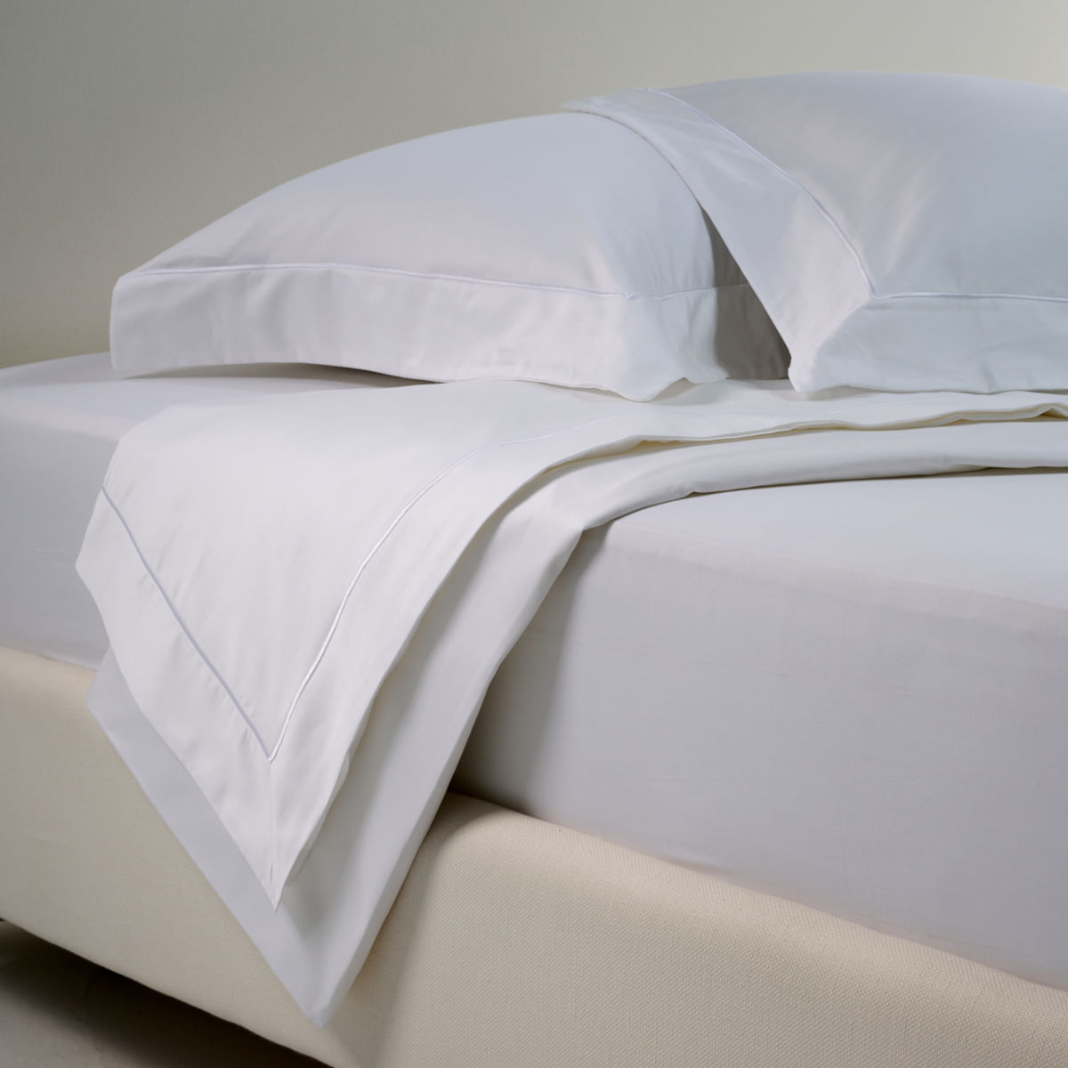 01-10-1973-Jogo-de-Lencol-Hotel-Design-500-fios-Branco