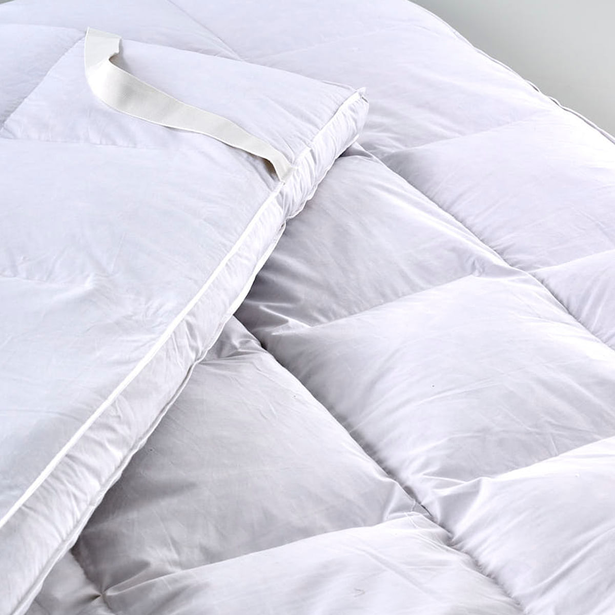 Pillow-top-Hotel-Design-Penas-e-Plumas-Italianas-Branco