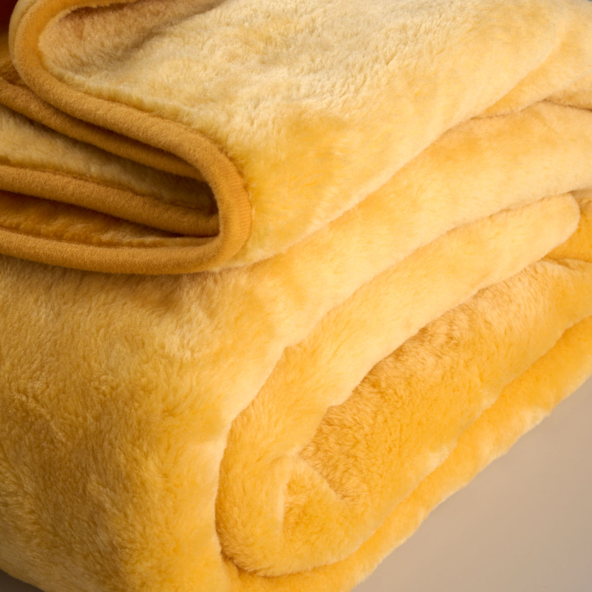 01-04-0036-Cobertor-Espanhol--Belpla-Laranja-