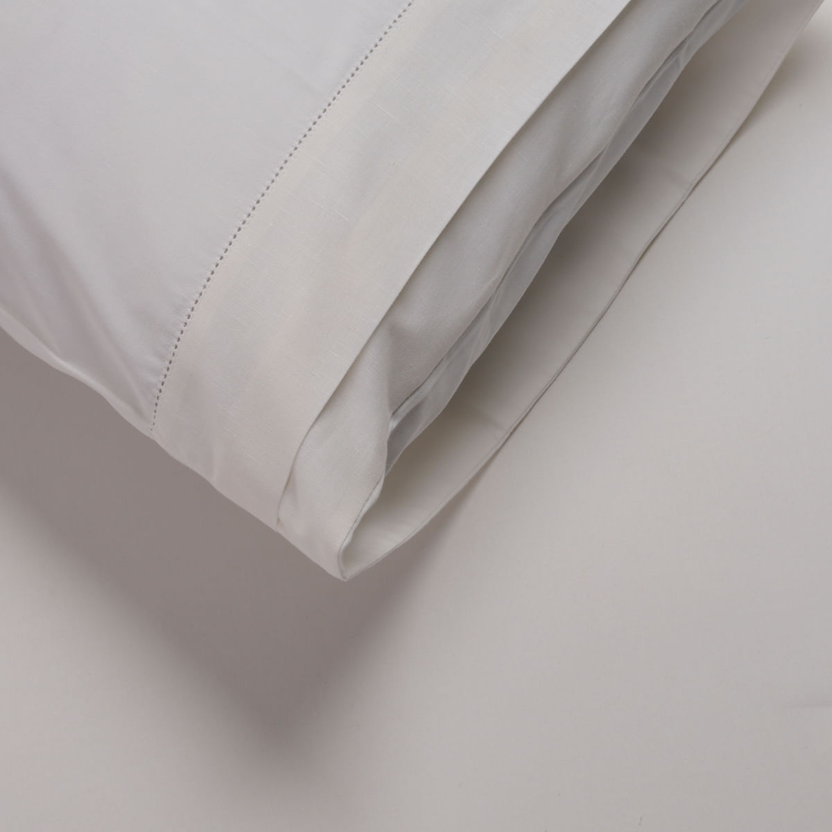 01-09-0654-Fronha-Santa-Barbara-Aplicacao-Branco-