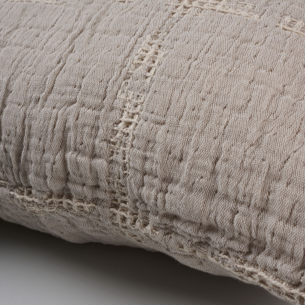 08-01-0389-Capa-de-Almofada-Campestre-Cinza-