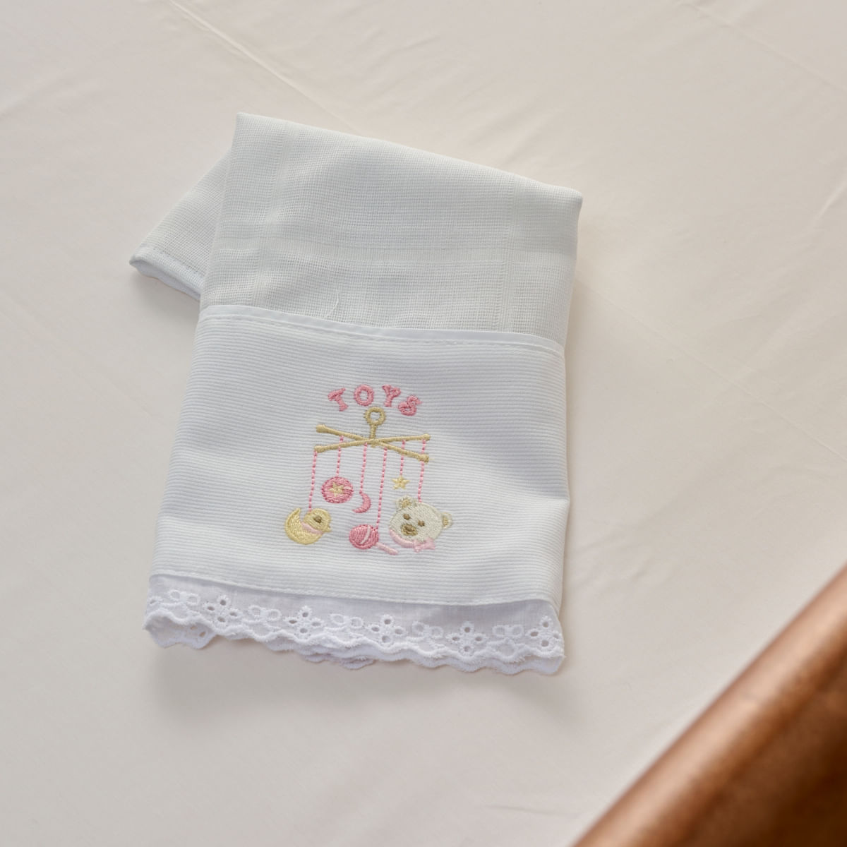 Babinha-delicato-mobile-rosa