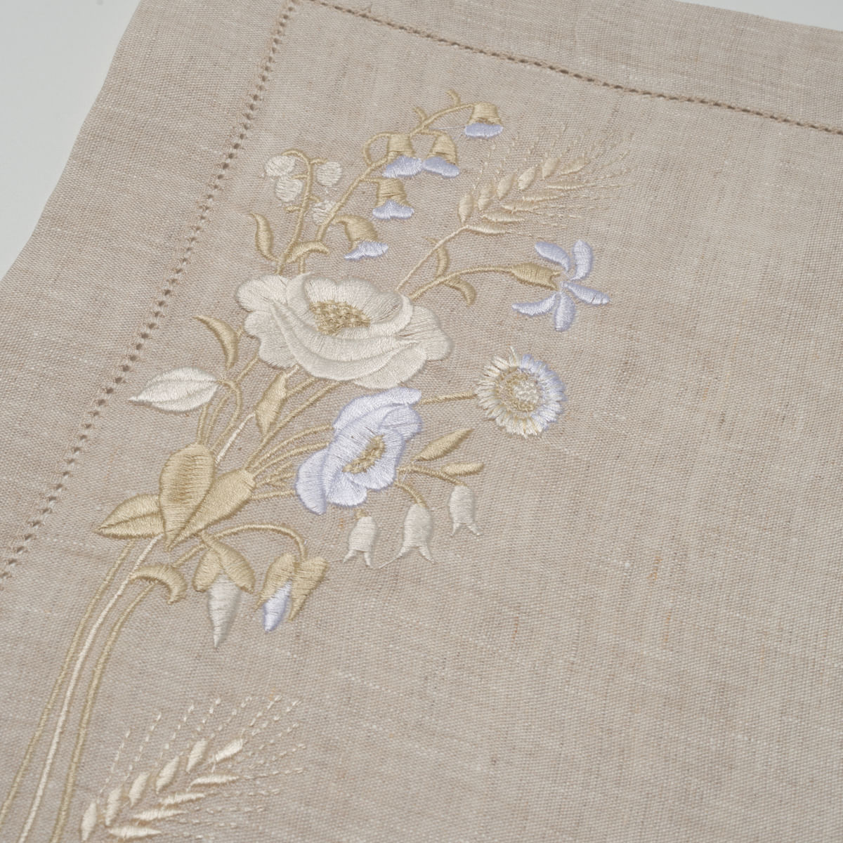 02-06-0006-Jogo-Americano-Flores-e-Trigo