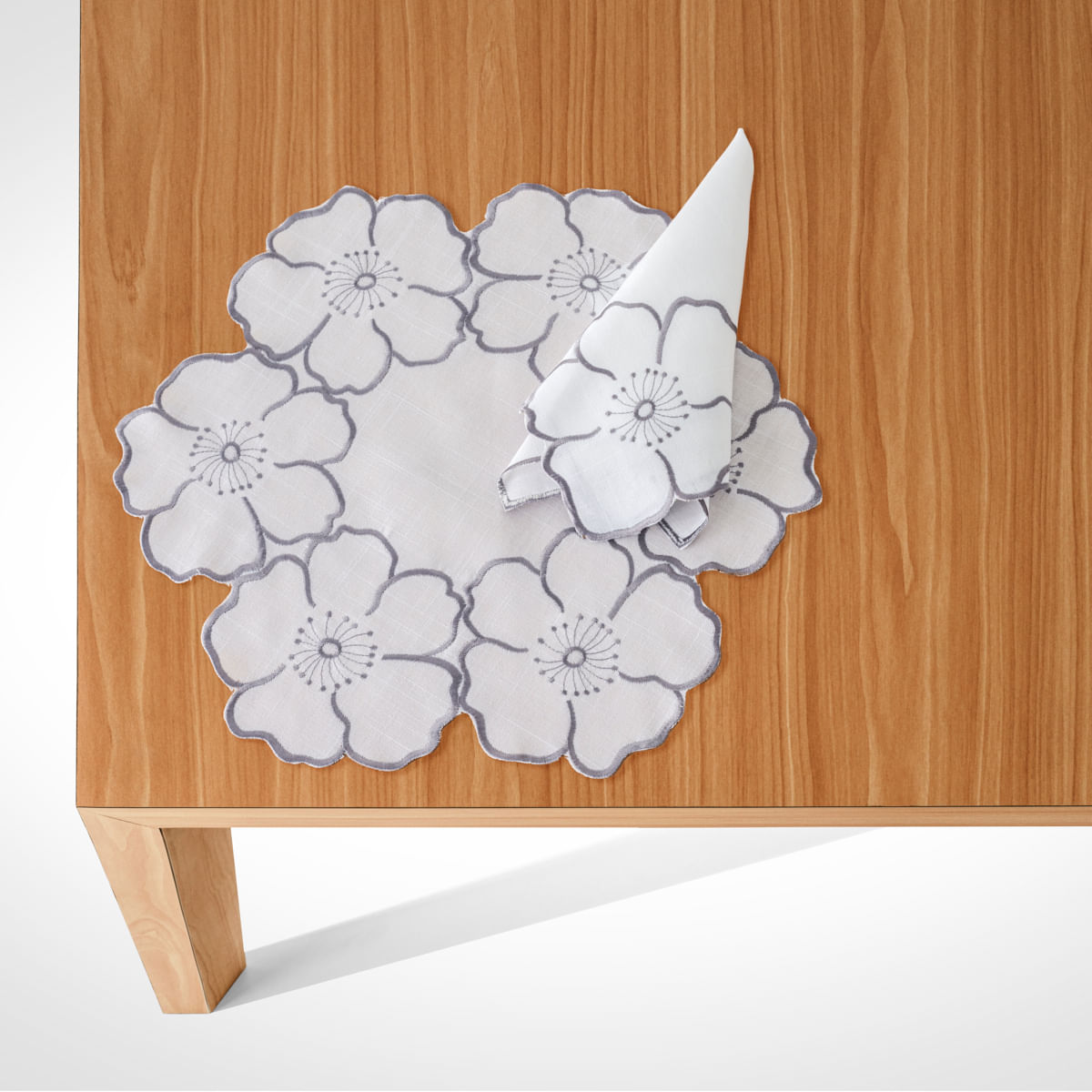 02-06-0158-Jg-Americano-Fiorita-branco-cinza