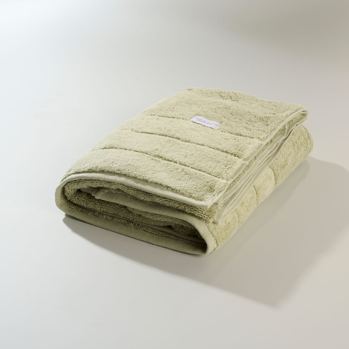 03-10-0056-Toalha-de-banho-Seven-Hundred-Verde-Claro-001.jpg