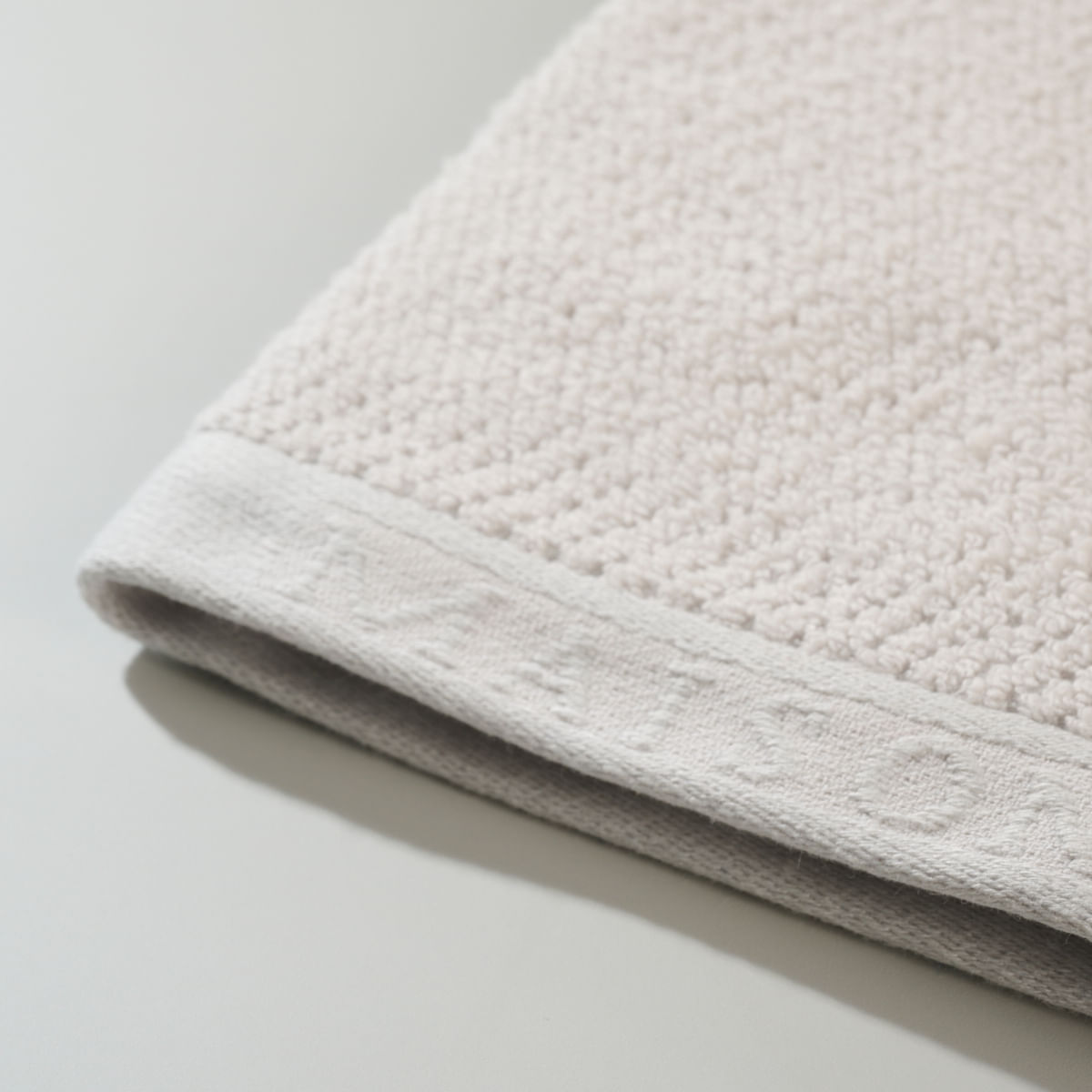 03-11-0105-Toalha-de-Lavabo-Tweed-II-Gelo-002.jpg