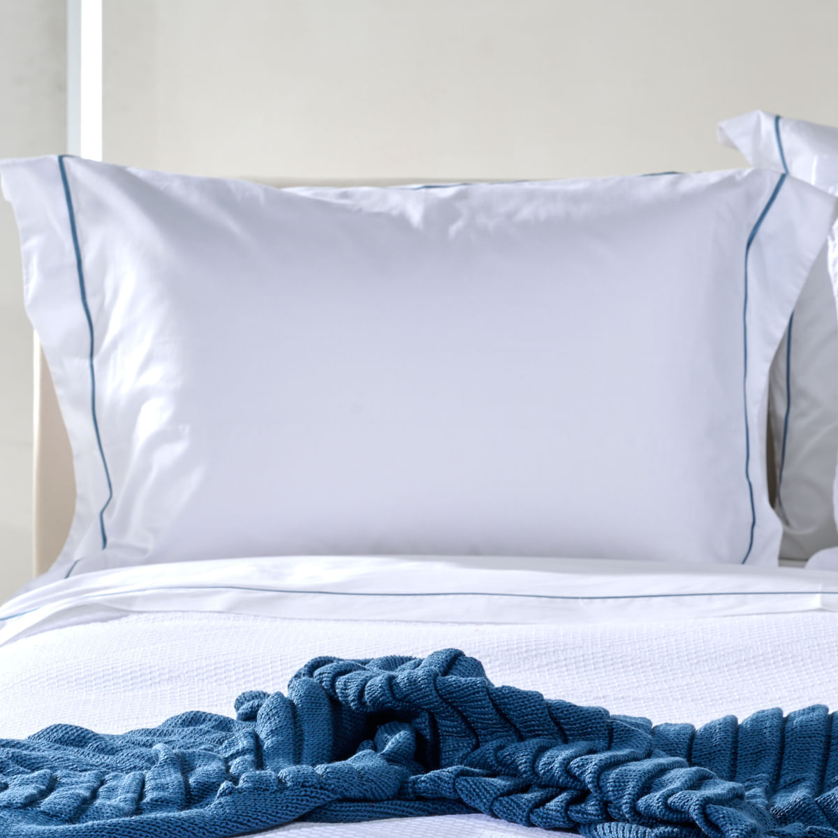 01-10-2386-Jogo-de-Lencol-Singular-Branco-Azul-Jeans-006