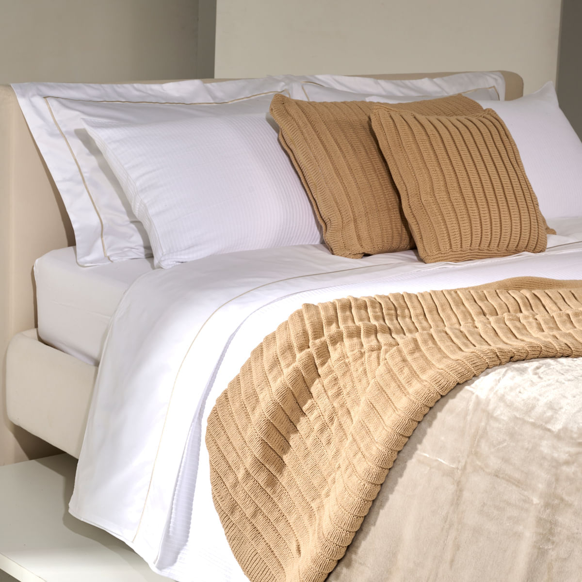 01-10-2386-Jogo-de-Lencol-Singular-Branco-Areia-001